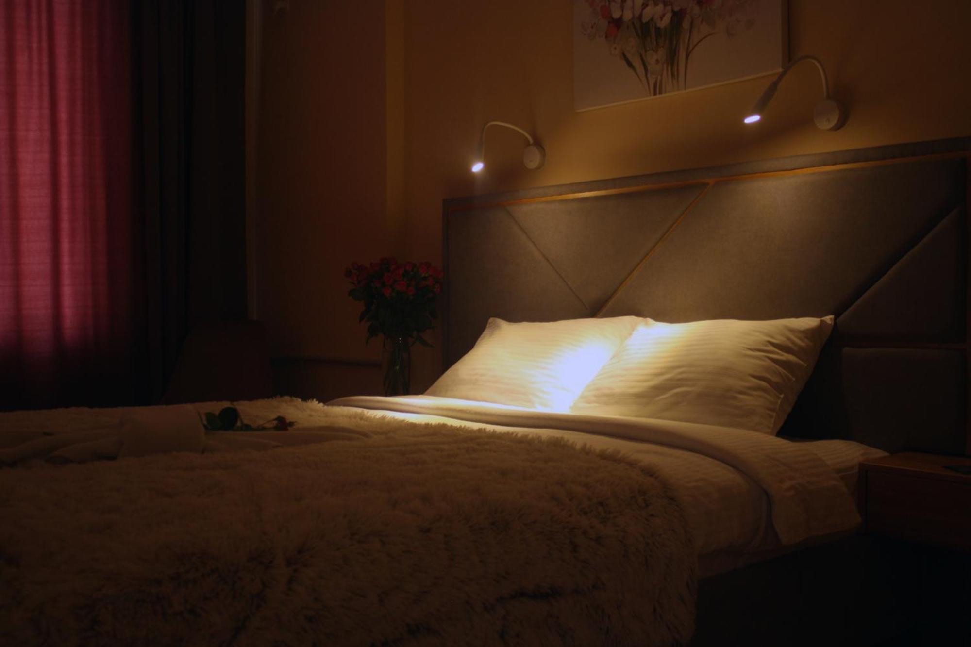 Centralny Hotel Кривой Рог Экстерьер фото